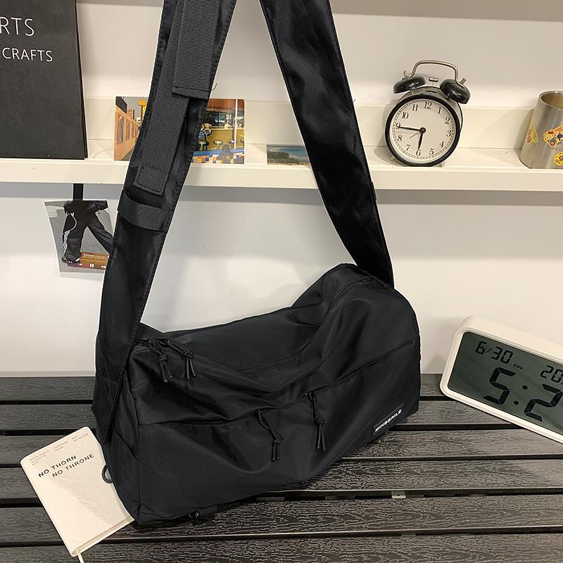 Large Capacity Duffel Bag Solid Color Short Distance Travel Bag Gym Bag Storage Bag