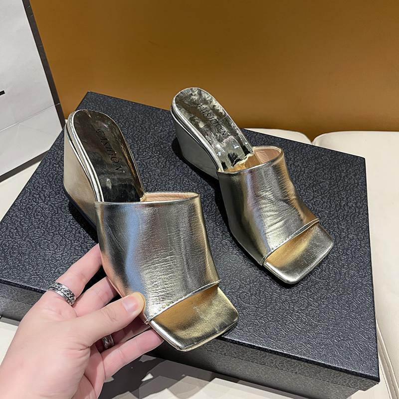 2024 Summer Silver Open Toe Women Slippers Fashion Elegant Slides Shoes Ladies New Arrival Outdoor Dress Wedges Heel Sandalias