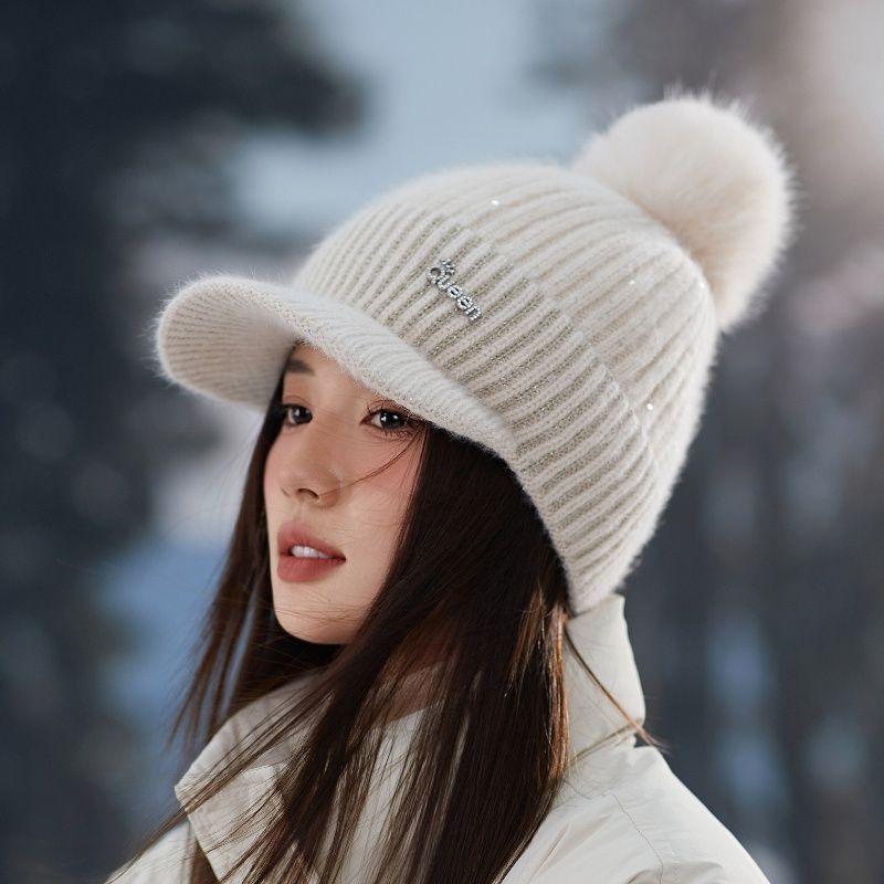 Hat Women's Autumn and Winter Warm Plush Wool Hat Winter Cycling Cold Protection Ear Protection Duck Tongue Knitted Hat