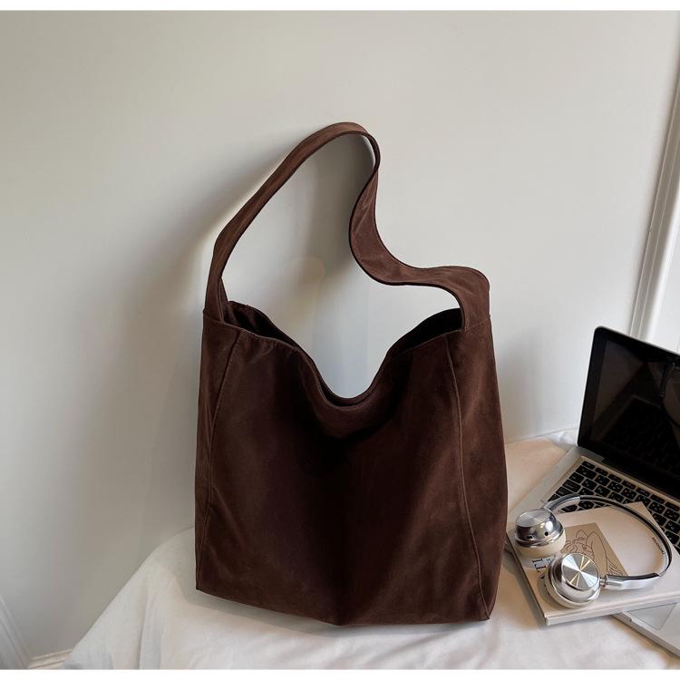 2025 Podzim Zima Retro Semišová Crossbody Taška: Matná módní kabelka pro ženy