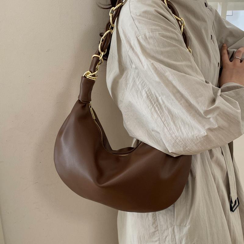 Hobos Shoulder Bags for Women PU Leather Spring Chain Axillary bags ladies Handbags big hardware ir ring decorati totes