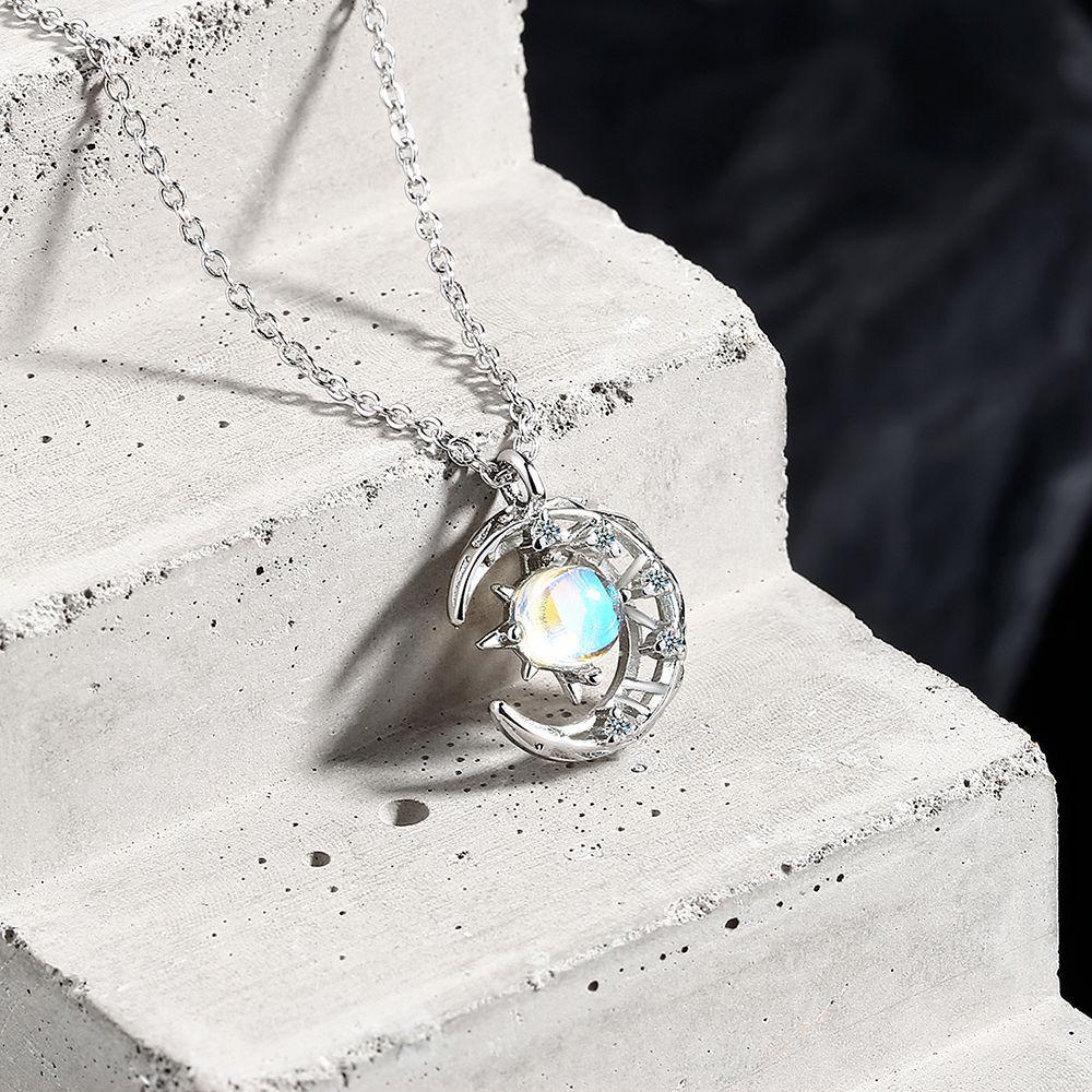 Dream 925 Silver Star Moon Necklace Moonstone Niche Ladies Necklace Collarbone Chain