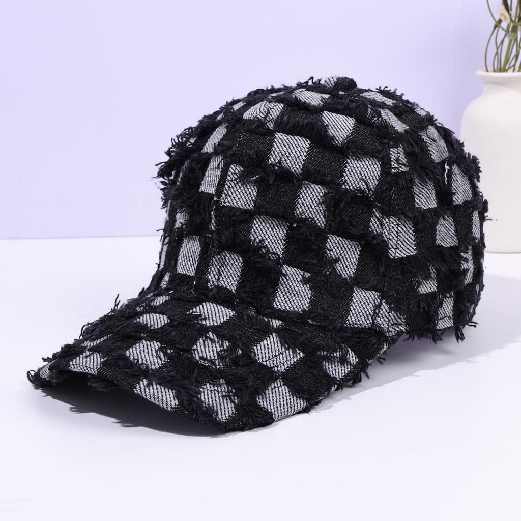 Unisex fringed checkered denim baseball cap with fashionable street shading and casual duckbill cap