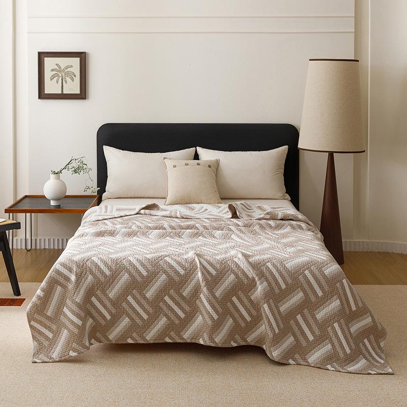 Three-Layer All-Cotton Jacquard Gauze Blanket: A-Grade Pure Cotton Nap, Multi-Functional, Air Conditioning Blanket