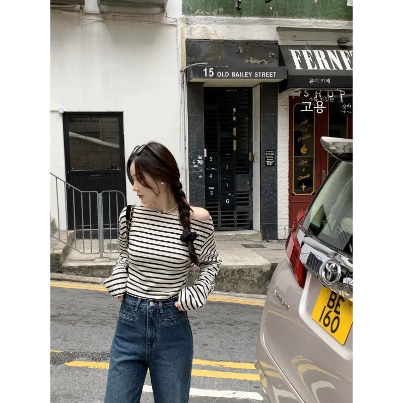Women's South Korean Chic Stripe Fit Off-the-Shoulder Long Sleeves Shirt Slim Slimming Inner Wear Bottoming Shirt Retro Lady
