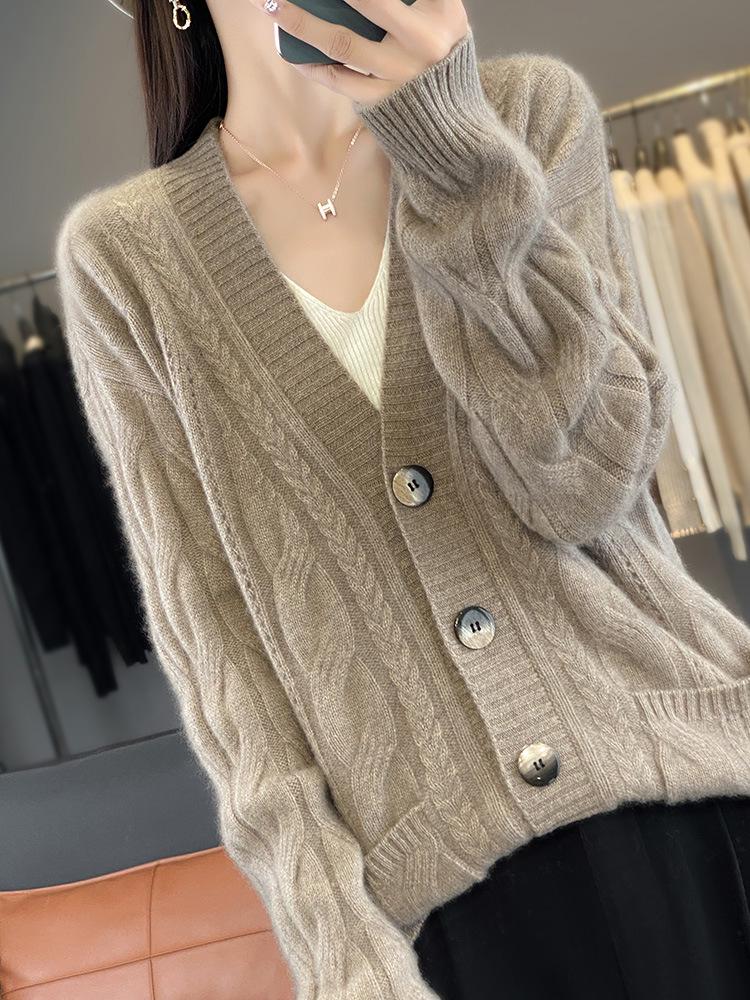 V-neck Pure Wool Loose Knit Cardigan – Long Sleeve Autumn/Winter Sweater