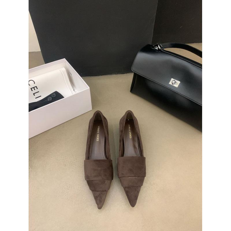 

2025 осень новые туфли-лодочки на низком каблуке в французском ретро-стиле с острым носком женская обувь для работы 39 темно-коричневого