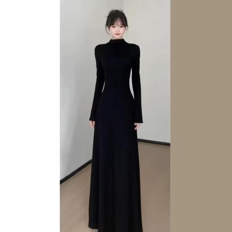 2026 Autumn/Winter Hepburn Style Slimming Bodycon Knee-Length Dress L чёрный