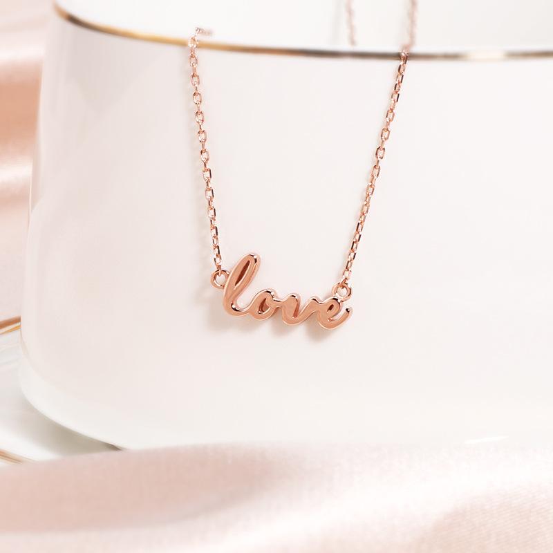 New LOVE English Letter Pendant Couple Necklace Fashionable and Versatile Creative