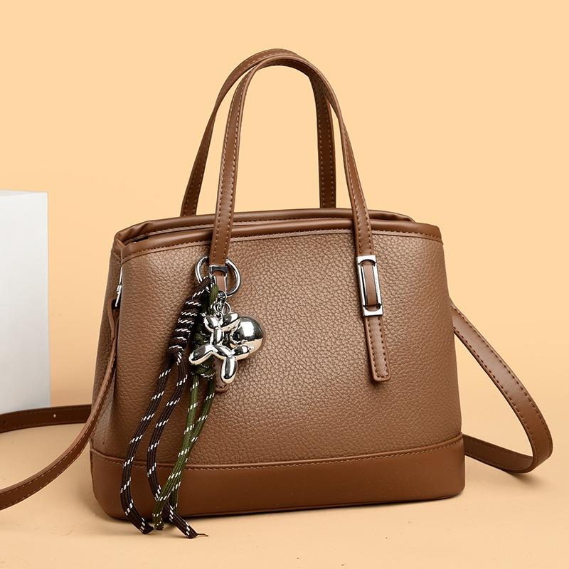 Women's Bag Women's New Soft Leather Portable Shoulder Crossbody Going Out Commuting Mother Bag