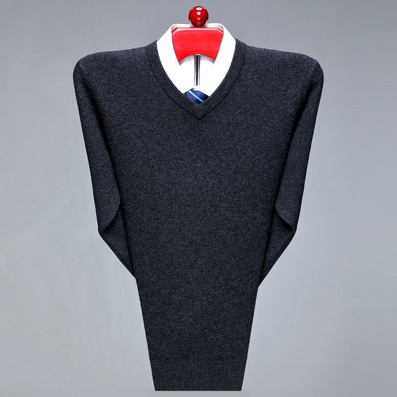 Men's V-Neck Argyle Cashmere Sweater - Thick, Warm Wool for Business or Casual Wear