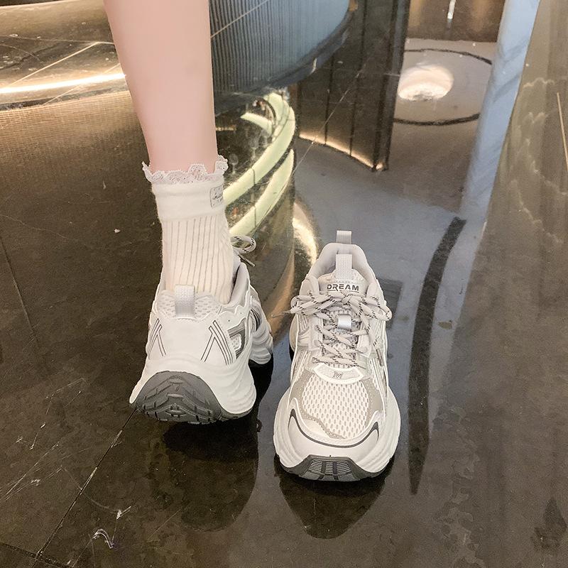 Small Man Height Increase Dad Shoes Women 2025 Summer and Autumn New Mesh Breathable Thick Sole Lightweight Soft Sole Sports Casual Shoes