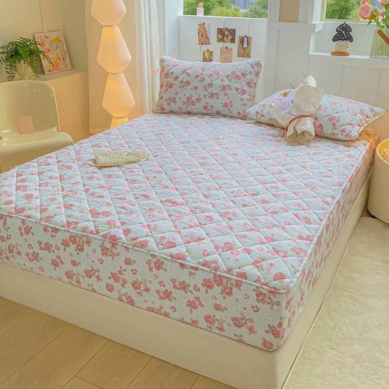 Cotton Quilted Fitted Sheet Cover, New All-season Mattress Protector, Dust Cover, All-inclusive Sheet That Does Not Shift