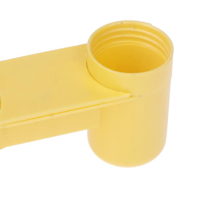 1pcs Plastic Pet Drinker Bowl Portable Water Bottle Feeding Cat Chicken Pigeon Parrot Hamster Double Nozzle Water Guide For Bird