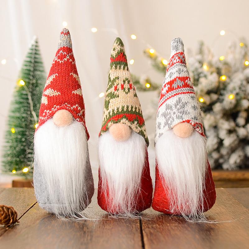 Kreativní pletená čepice s vločkou vánoční ozdoba trpaslíka