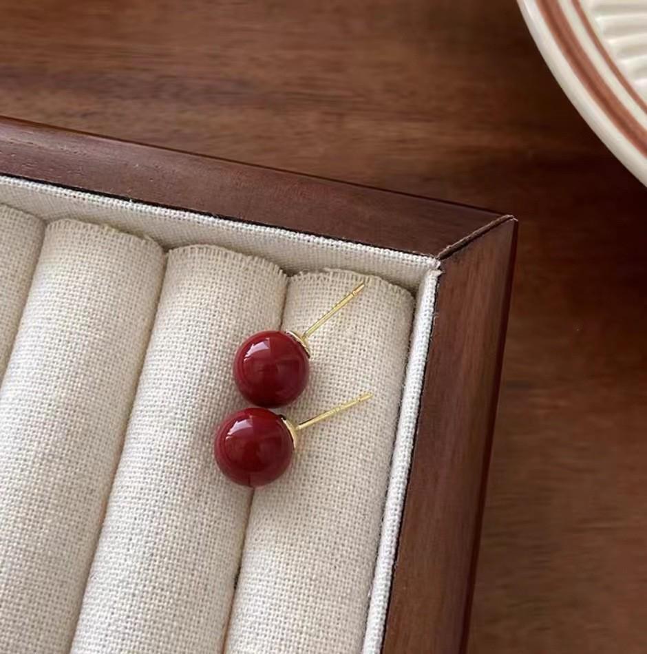 Cercei cu Perle Argintii cu Diamante - Design Elegant de Nișă pentru Femei