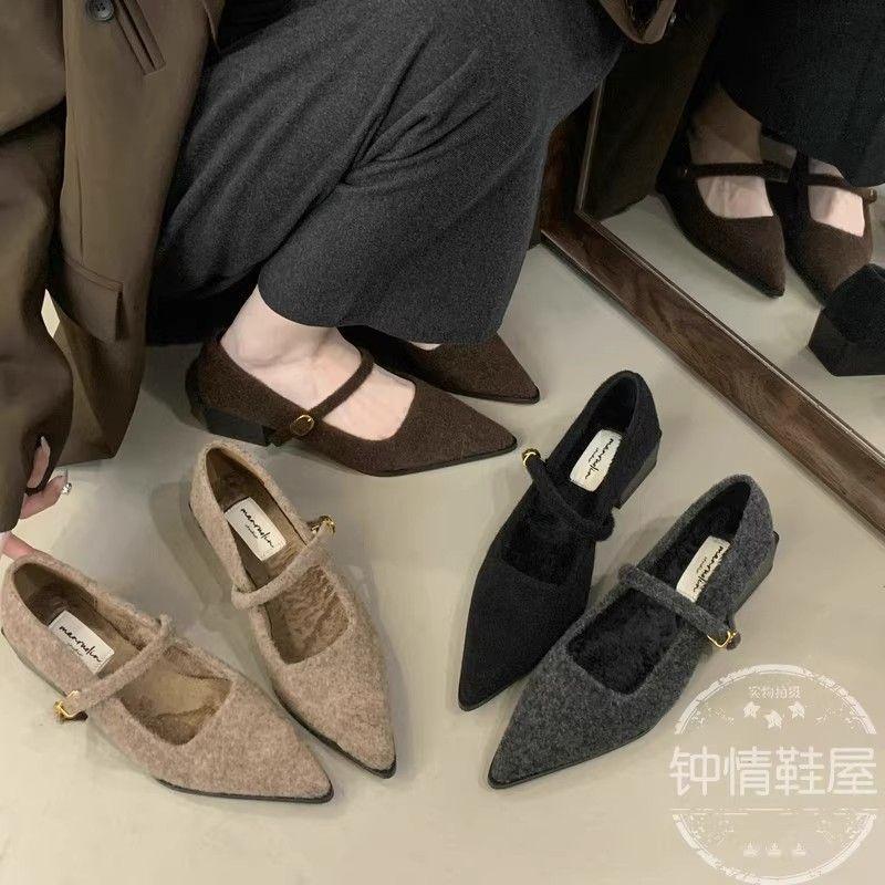 Internet celebrity explosion retro foot set with skirt single shoes Korean shallow mouth one-word buckle lazy shoes