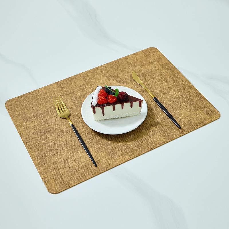 Tappetino da Tavola Bicolore Stile Nordico in Ecopelle – Isolamento Termico e Impermeabile, Quadrato, Disponibile