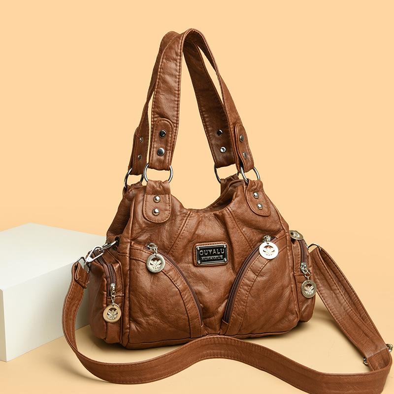 

A Fashionable Soft-faced Single-shoulder Handbag for Ladies