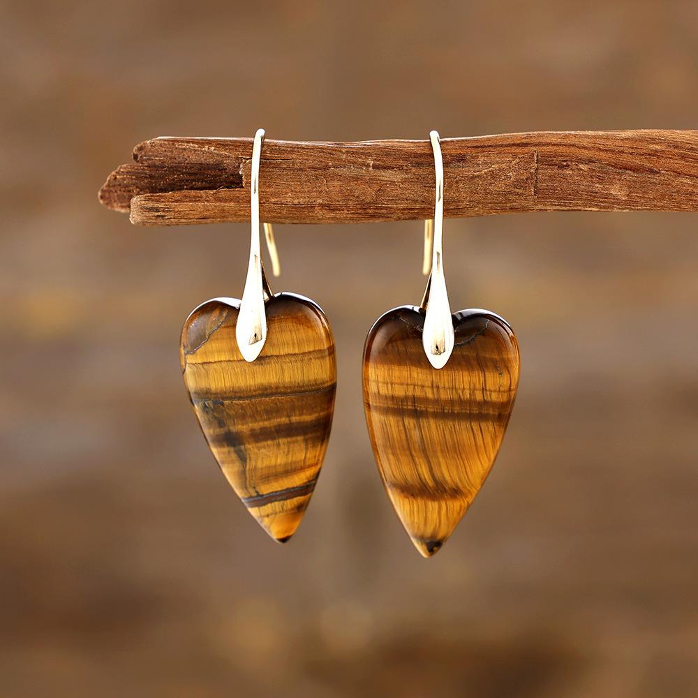 New natural stone crystal love pendant, ear hook earrings, European, American, Japanese and Korean simple design, real gold-plated popular jewelry