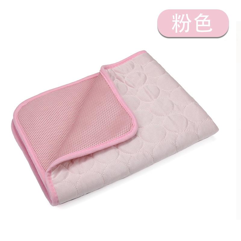 

Summer Cooling Ice Silk Pet Mat Breathable Dog Cat Pad Cool Pet Bed Supplies XS-40X30 рожевий