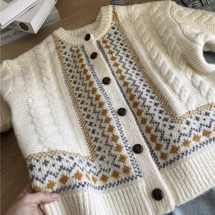 Korean-Style 2025 Women's Lazy Knit Cardigan - New Autumn/Winter Loose Fit