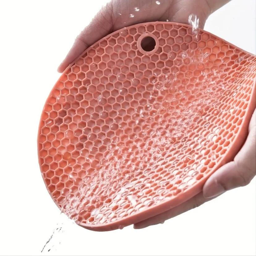 1 Pcs Silicone Anti Scalding Mat Pot Rack Household Kitchen Countertop Protection Heat-resistant Anti Slip Circular Silicone Mat