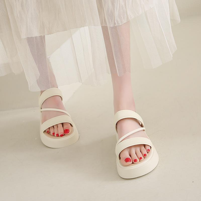 Beautiful thick bottom heightening cool slippers summer wear new go out with skirt casual seaside beach