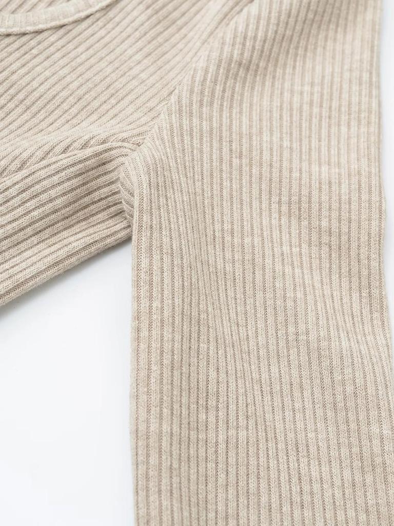 French Style Slimming Knit Dress - Square Neck, High Waist, Big Swing, Perfect for Autumn and Winter