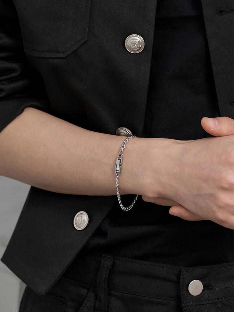 Hawha Clip Slim Chain Braclet