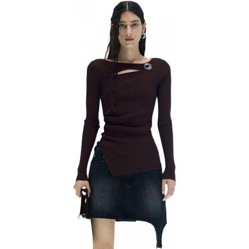 

MO&Co. Асимметричный вязаный свитер с брошью M (165)