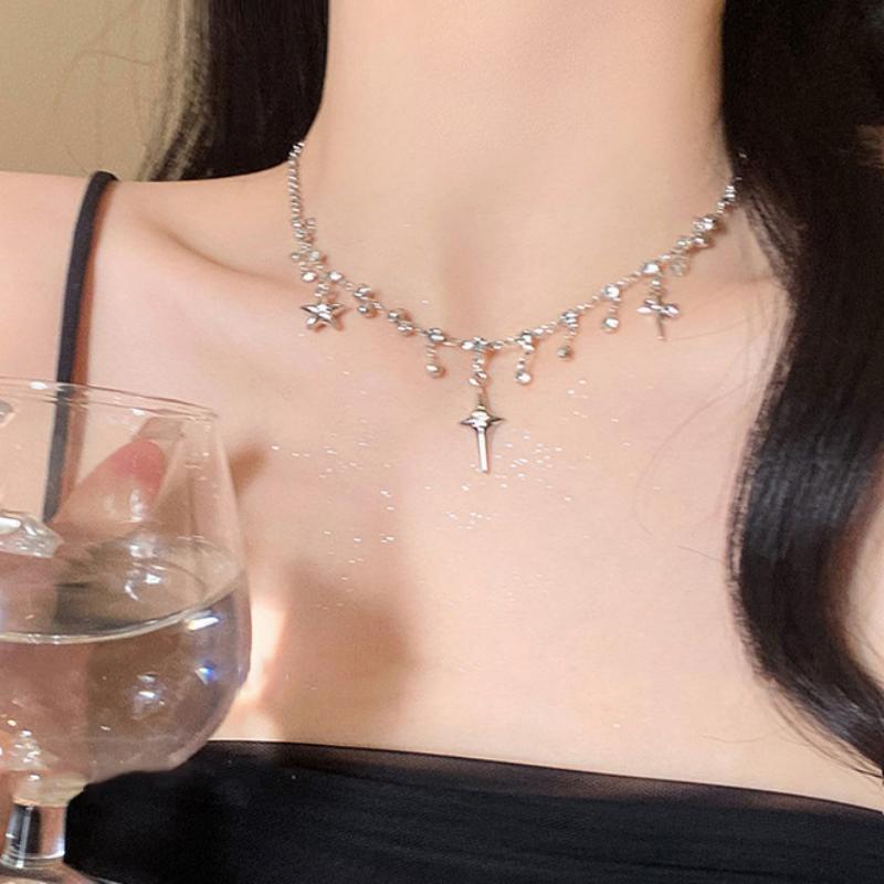 

Sweet Shiny Water Drop Pendant Necklaces Women Tassel Clavicle Chains Chokers Delicate Elegant Banquet Party Jewelry Accessories