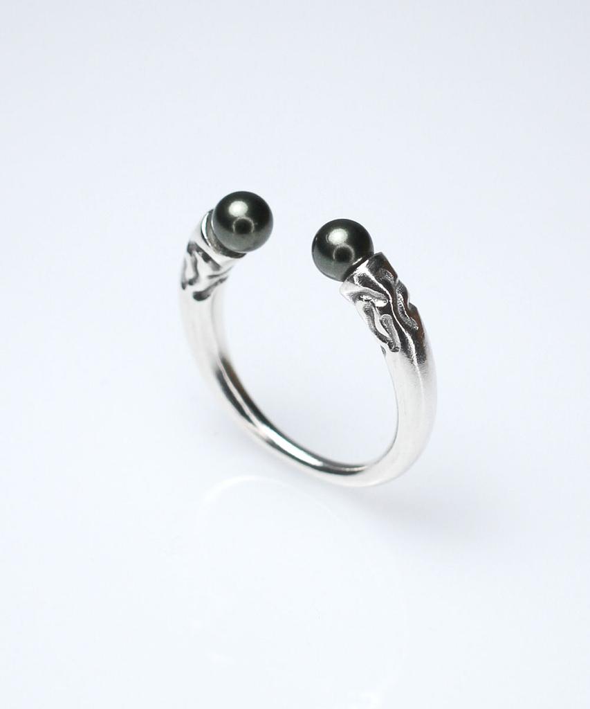 Joho Yeonwol Ring - Black Pearl