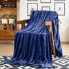 Customized 100%Polyester Super Soft Fashion Plain Flannel Blanket and Throws Factory China Warming Blankets for Winter King Size