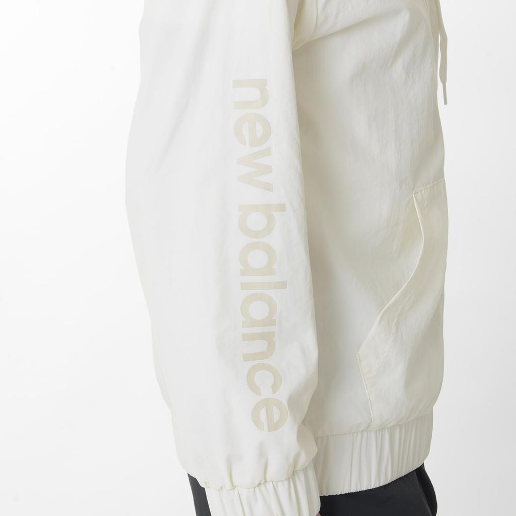 New Balance Relentless Brushed Tricot Lined SST Size AWJ33515 Jacket, Women's, (Sea Salt), L,