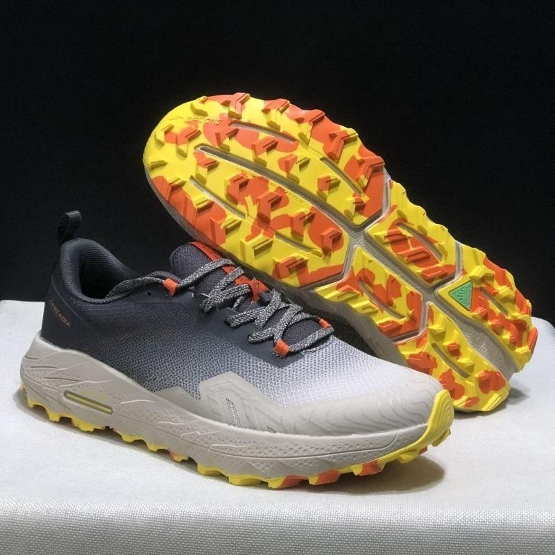 Classic Brand Men Woman Walking Outdoor Shoe Anti-Slip Comfortable Mountain Climbing Footwear Designer Walking Jogging Shoe