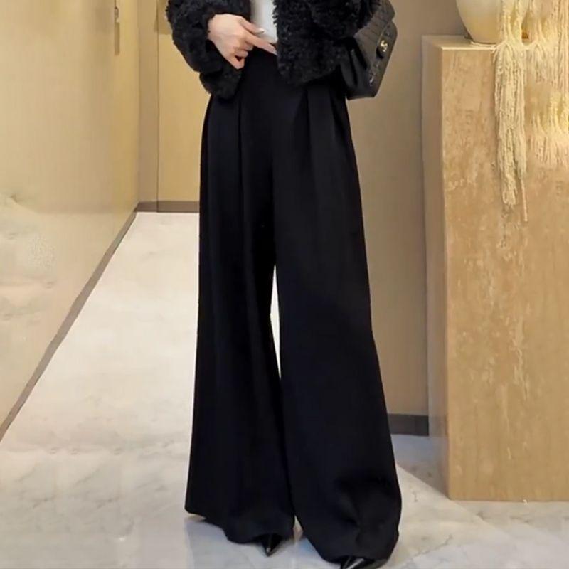 High-Waisted, Wide-Leg Pants: Slimming, Hip-Covering Style for Spring & Autumn