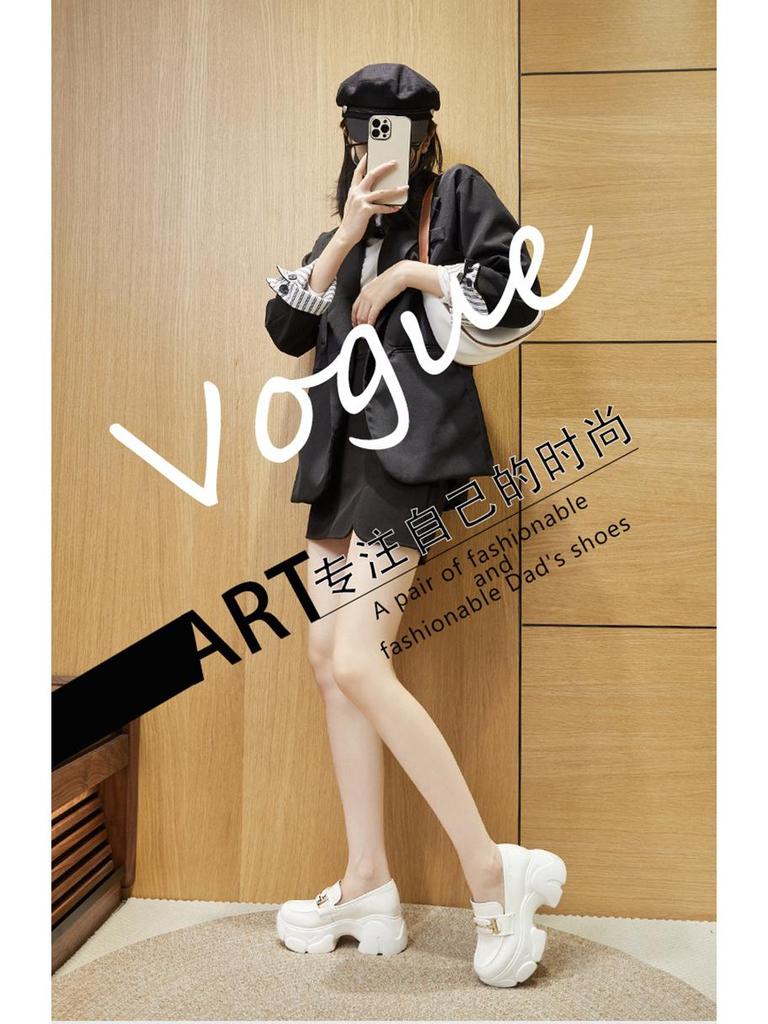 Schwarze britische Loafer für Damen im Frühjahr 2024 – Slip-On-Schuhe mit dicker Sohle und erhöhter Innenhöhe