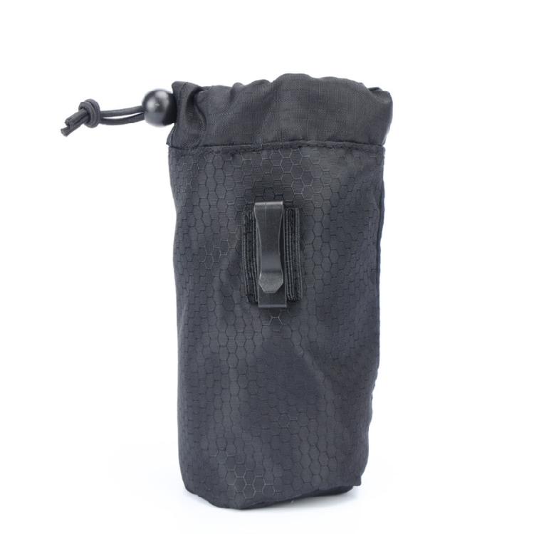 Multipurpose Adjustable Dog Treat Pouch Leakproof Design Convenient Waste Bag Holder Polyester Texture for Active Owners