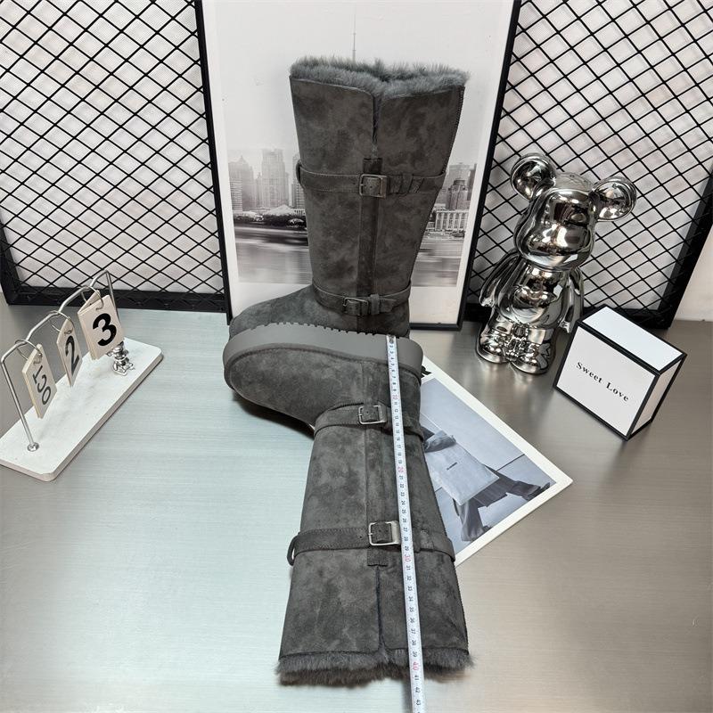 thick-soled gray long-tube snow boots for women, winter velvet and thickened thermal cotton shoes.