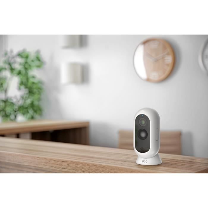 SPC Magnes 3 – Caméra surveillance WiFi int/ext batterie 9600 mAh, vision nocturne, étanchéité IP65 et détection mouvement