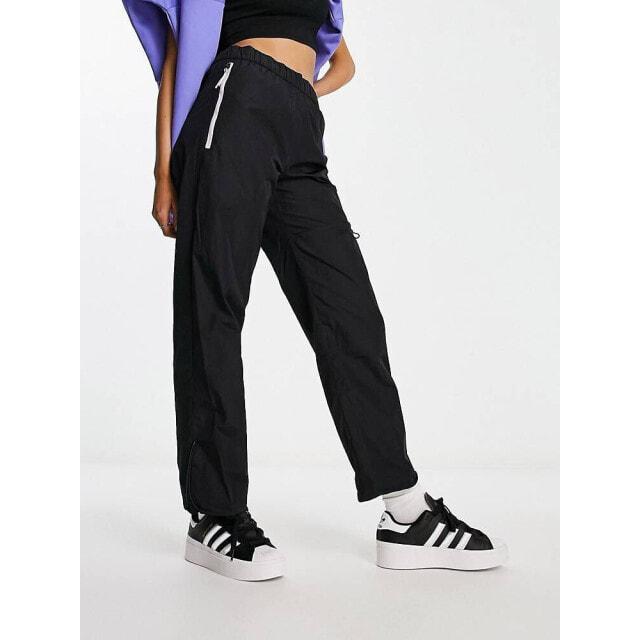 

Черные джоггеры adidas Sportwear Future Icons