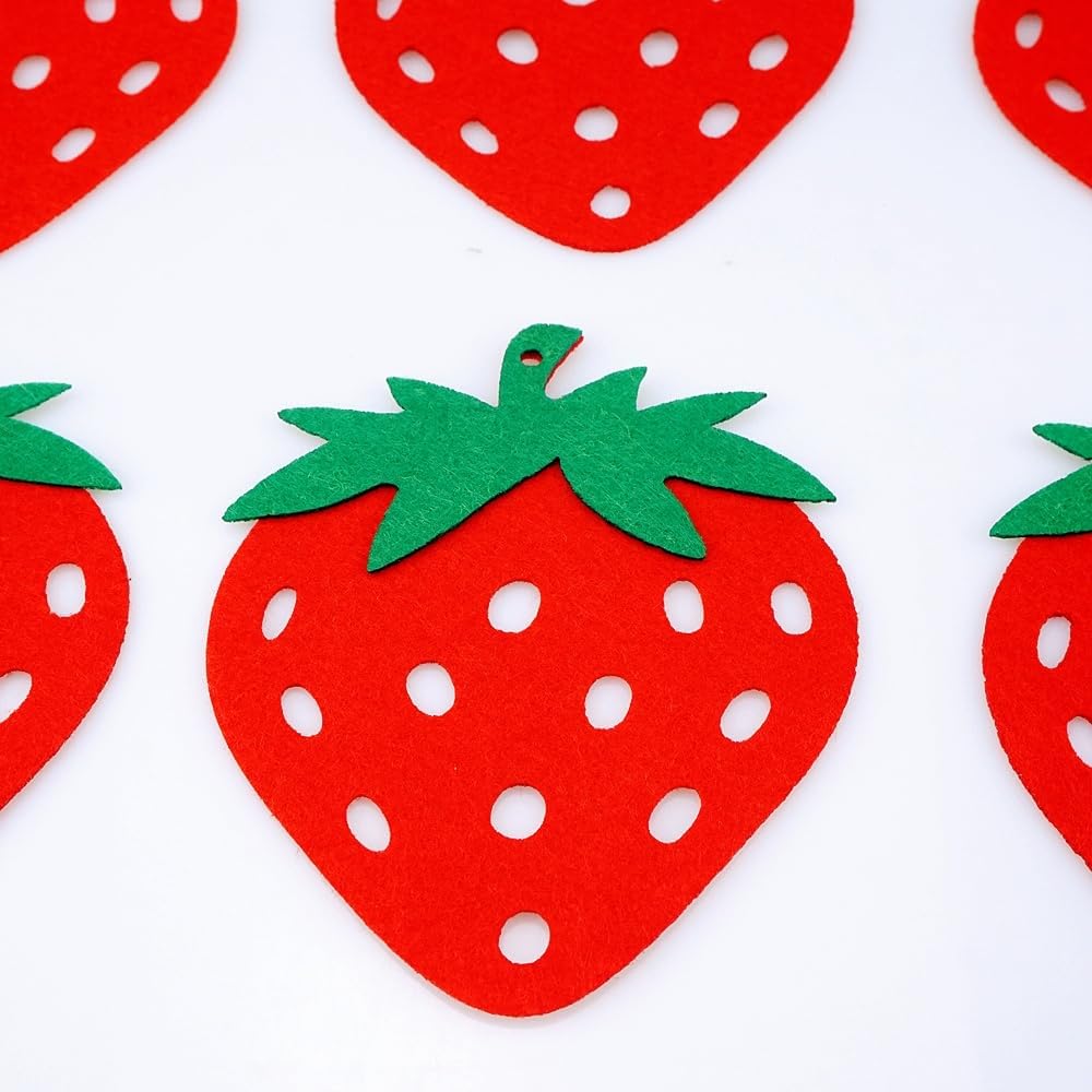 27 PCS Strawberry Ornaments Felt Hanging Strawberry Party Decorations Summer Fruit Ornaments Holiday Decorations