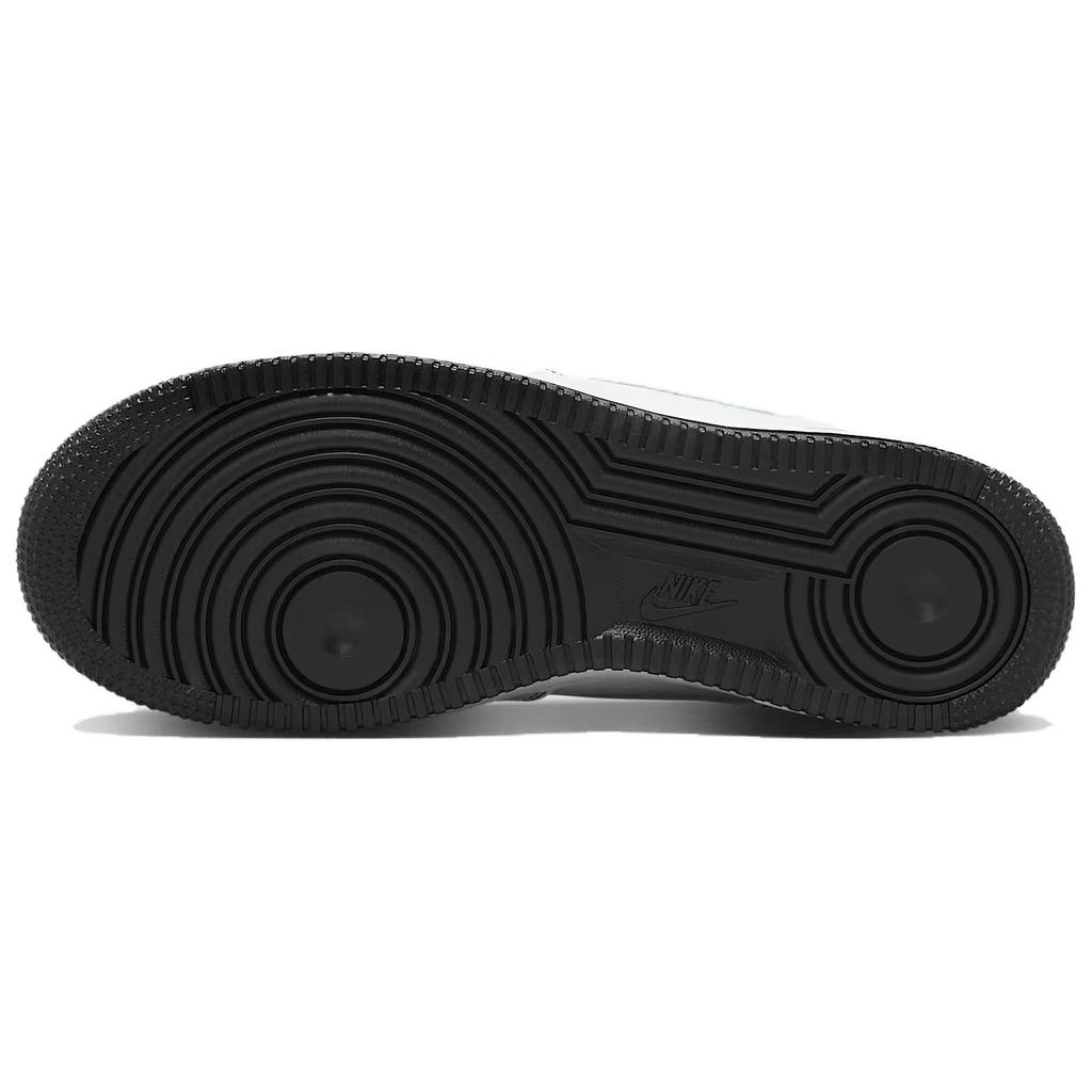 Nike Air Force 1 Abrasion Resistant Breathable Low top Skateboard Shoes Women's Black White Sneakers IB6543-101