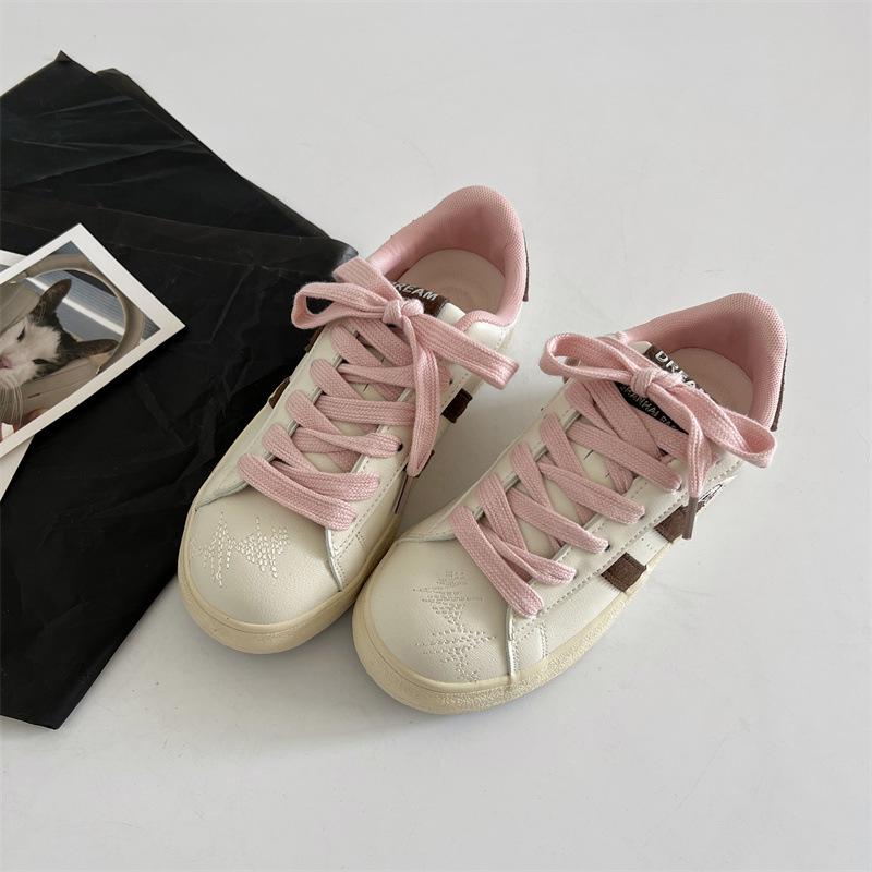 

Милые граффити ретро круглые туфли на высокой платформе белые женские туфли 2025 года новые универсальные легкие повседневные туфли для сноуборда 40