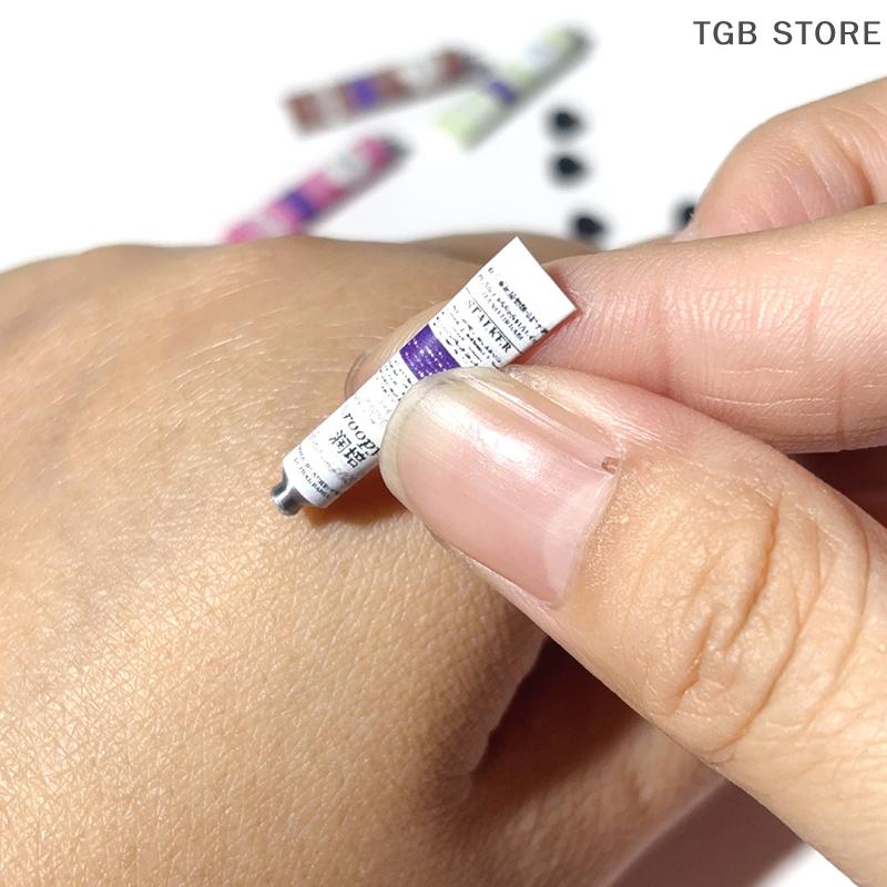 2pPcs Random Dollhouse Miniature Hand Cream Makeup Scene Decor Doll House Accessories Mini Beauty Props
