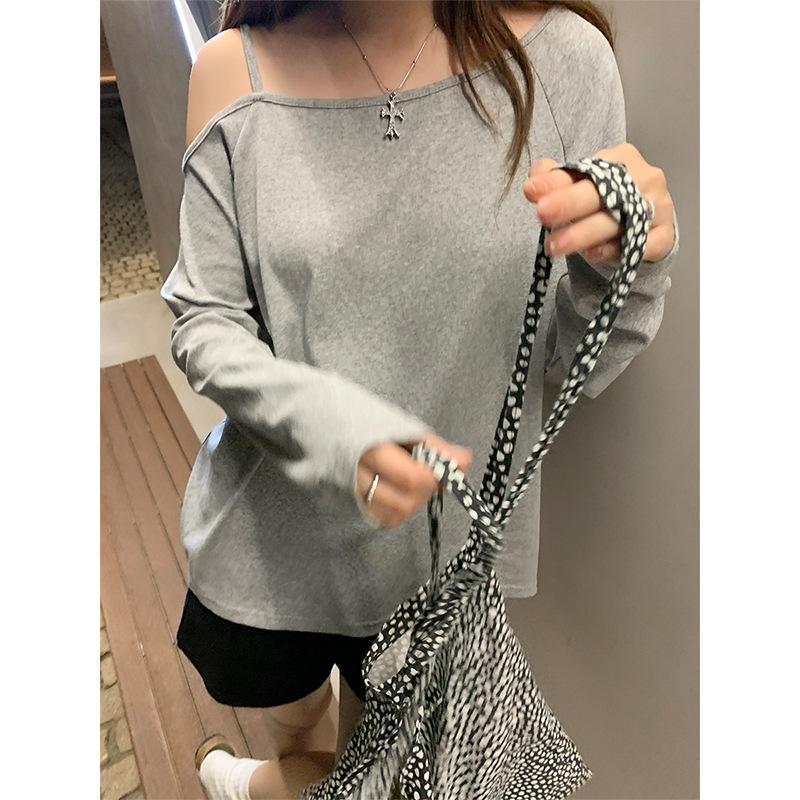 Korean early autumn niche irregular off-shoulder slanted collar top T-shirt women's collarbone-exposing bottoming shirt stunning gray long sleeves