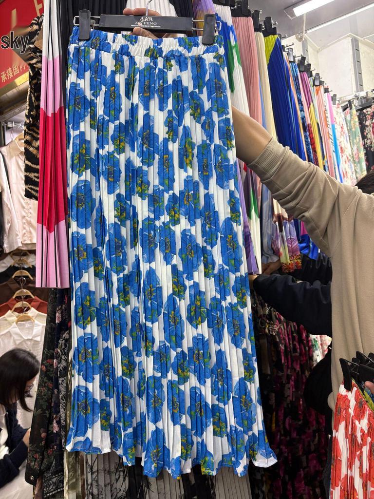 European & American Pleated Print Midi Skirt, Soft Chiffon Fabric, High Waist, Versatile Style