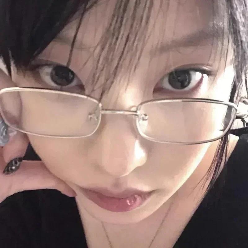 Harajuku Metalowe Kwadratowe Okulary Y2K Damskie Retro Małe Okulary Dziewczęce Japońskie Szklane Okulary Ozdobne Okulary Blokujące Niebieskie Światło