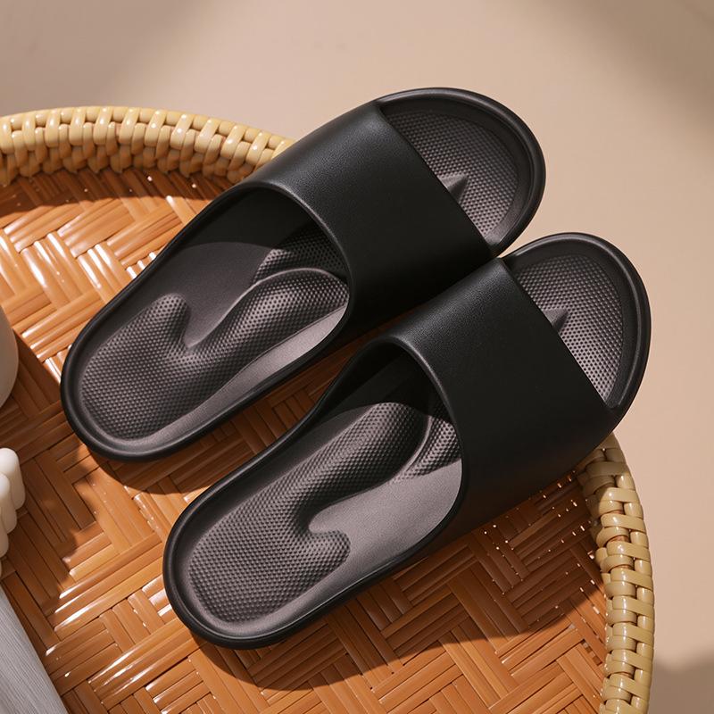 Eva Slippers Thickened Stepping On Shit Feeling Outer Wear Slippers Women's Household Men's and Women's Slippers Nonslip and Deodorant Indoor Slippers